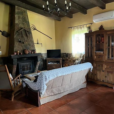 El Majano Casa de hóspedes Montánchez Exterior foto